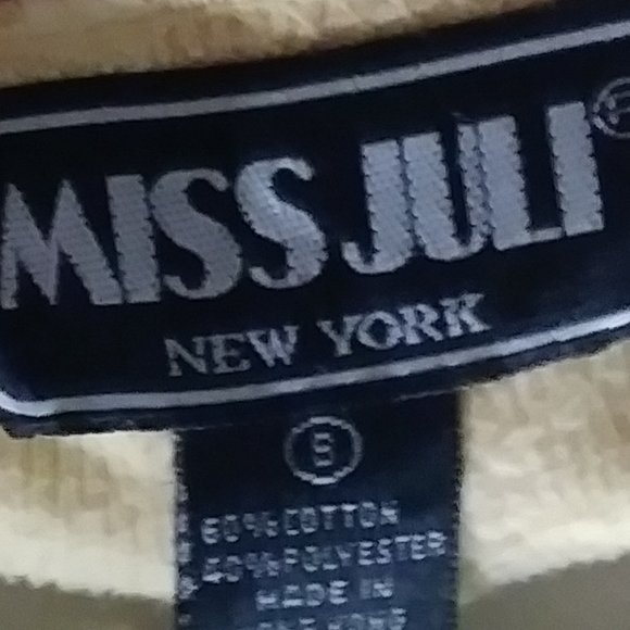 Yellow Small Crop Top by Miss Juli New York   CUTE - Picture 3 of 3